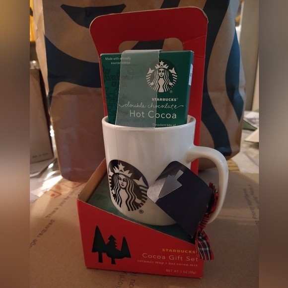Starbucks Holiday Ceramic Mug 2019  MUG ONLY - Picture 7 of 10
